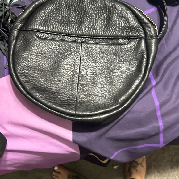 Black leather HOBO bag round - Picture 2 of 4